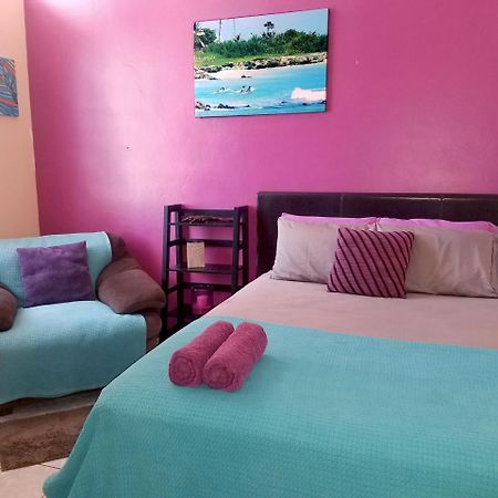Wssm Surf House Bed & Breakfast Aguadilla Exterior foto