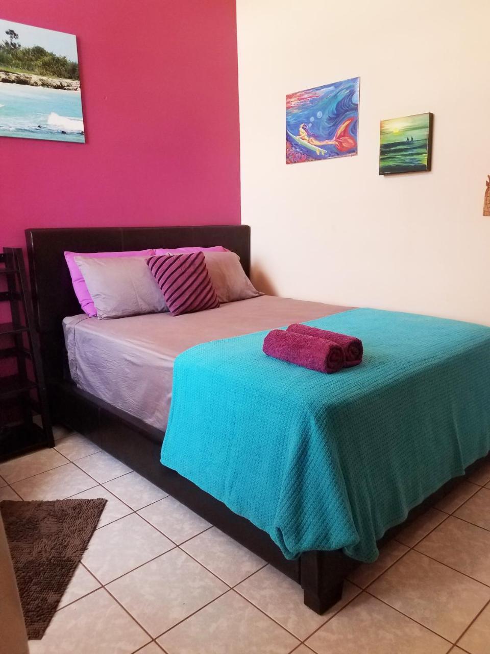 Wssm Surf House Bed & Breakfast Aguadilla Exterior foto